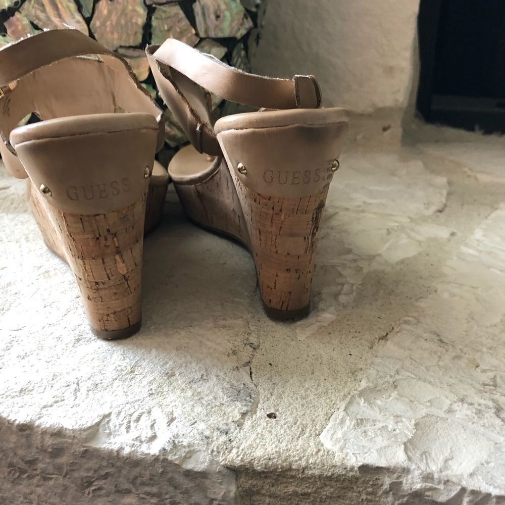 Guess tan cork logo wedges - Picture 5 of 6